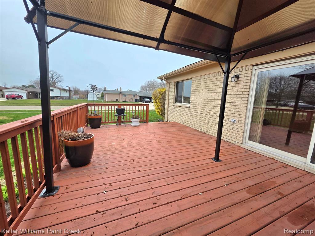 4714 Pickwick Drive, Sterling Heights, MI 48310 — Photo 26