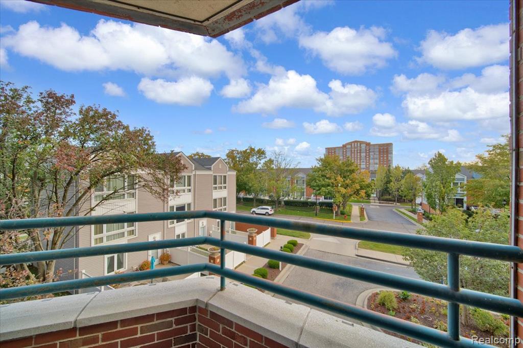 3320 Spinnaker Lane, 3A, Detroit, MI 48207 — Photo 17
