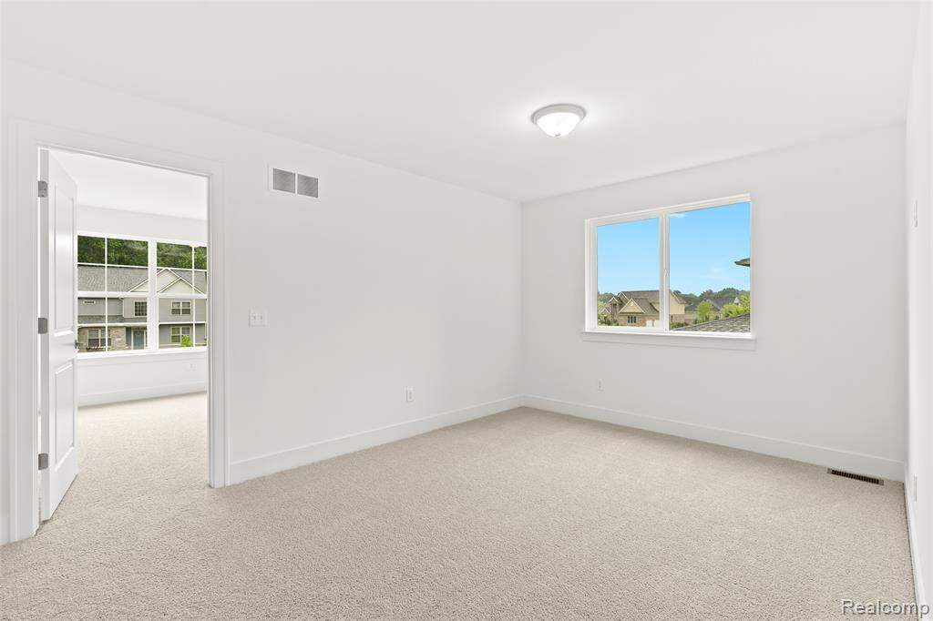 1487 ST JAMES Boulevard, Ann Arbor, MI 48108 — Photo 19
