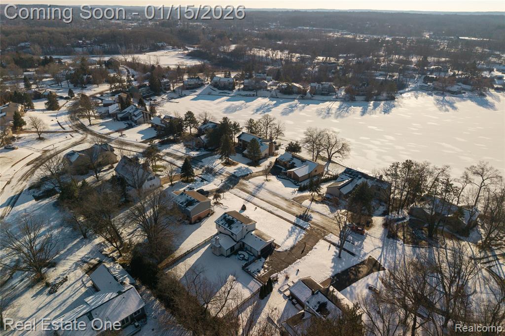 8680 Harbortowne Drive, Clarkston, MI 48348 — Photo 8