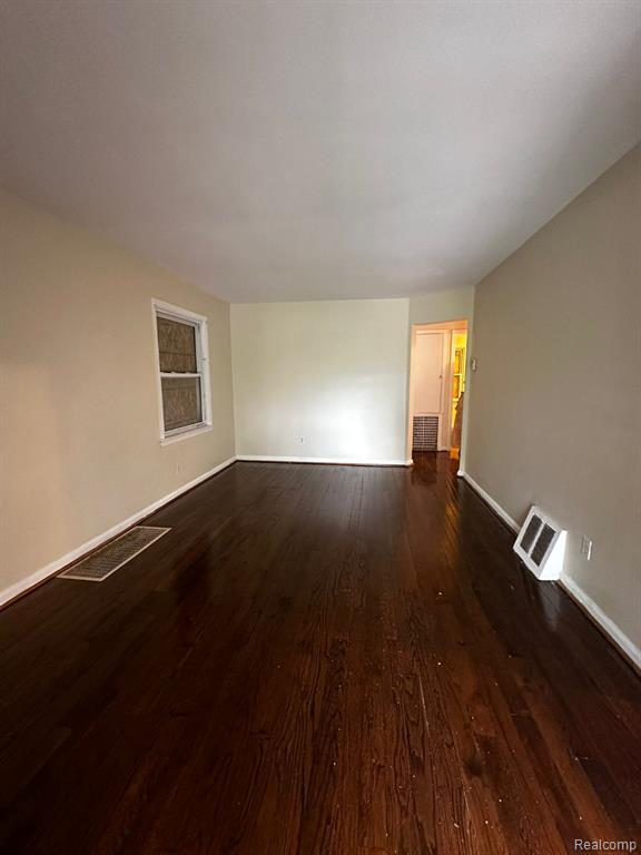 8687 Farmbrook Street, Detroit, MI 48224 — Photo 15