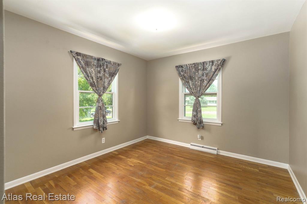 9450 HOGAN Road, Fenton, MI 48430 — Photo 27