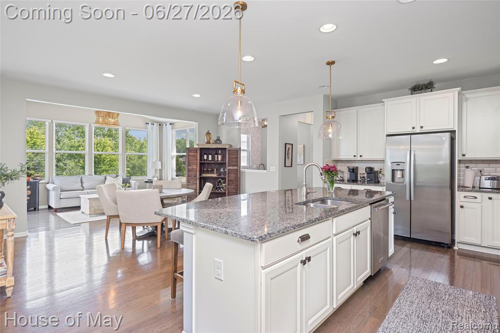 5830 Waycroft Court, Commerce Twp, MI 48382 — Photo 18