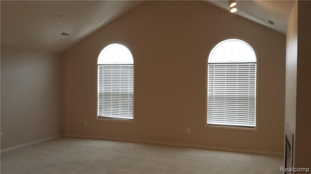 28339 Carlton Way Drive, 33, Novi, MI 48377 — Photo 36
