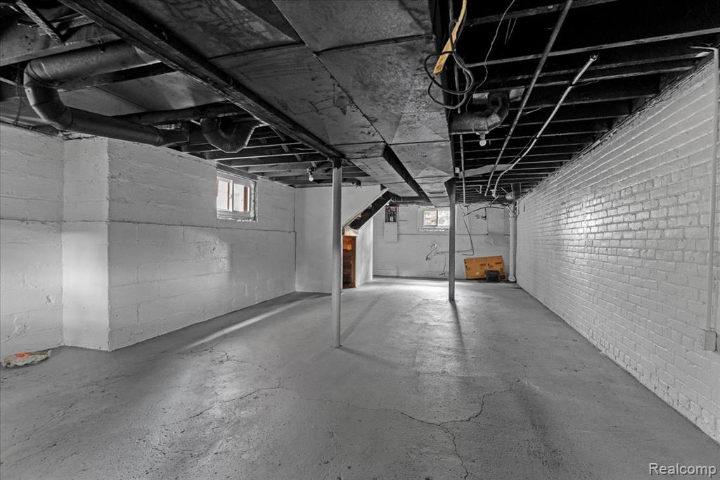 58 E Philadelphia Street E, Detroit, MI 48202 — Photo 22