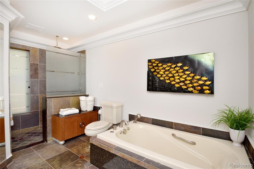 821 River Bend Drive, Rochester Hills, MI 48307 — Photo 24