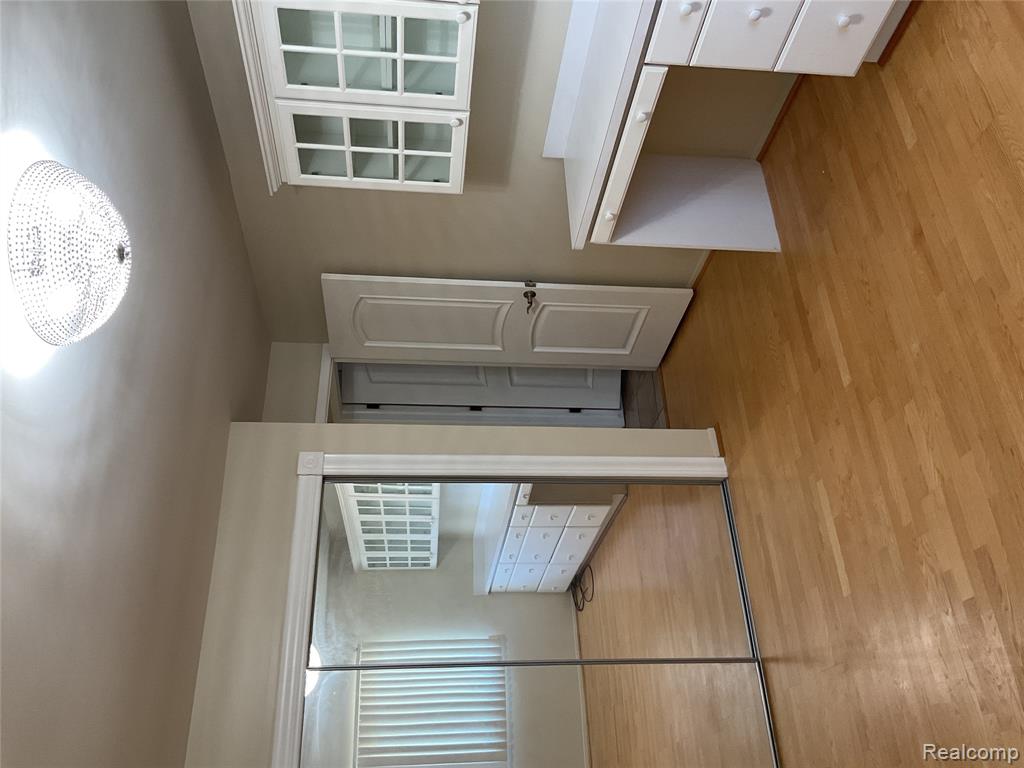 6103 Orchard Lake Road, 203, West Bloomfield, MI — Photo 14