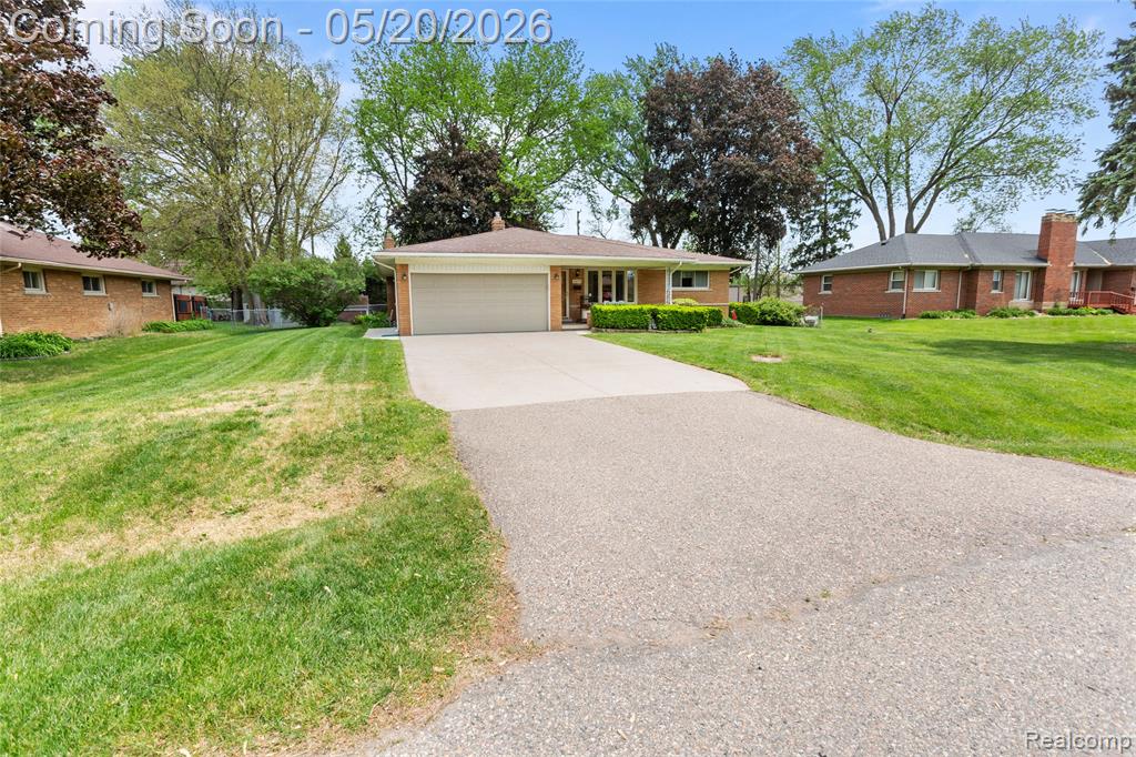 45078 Vanker Avenue, Utica, MI 48317 — Photo 3