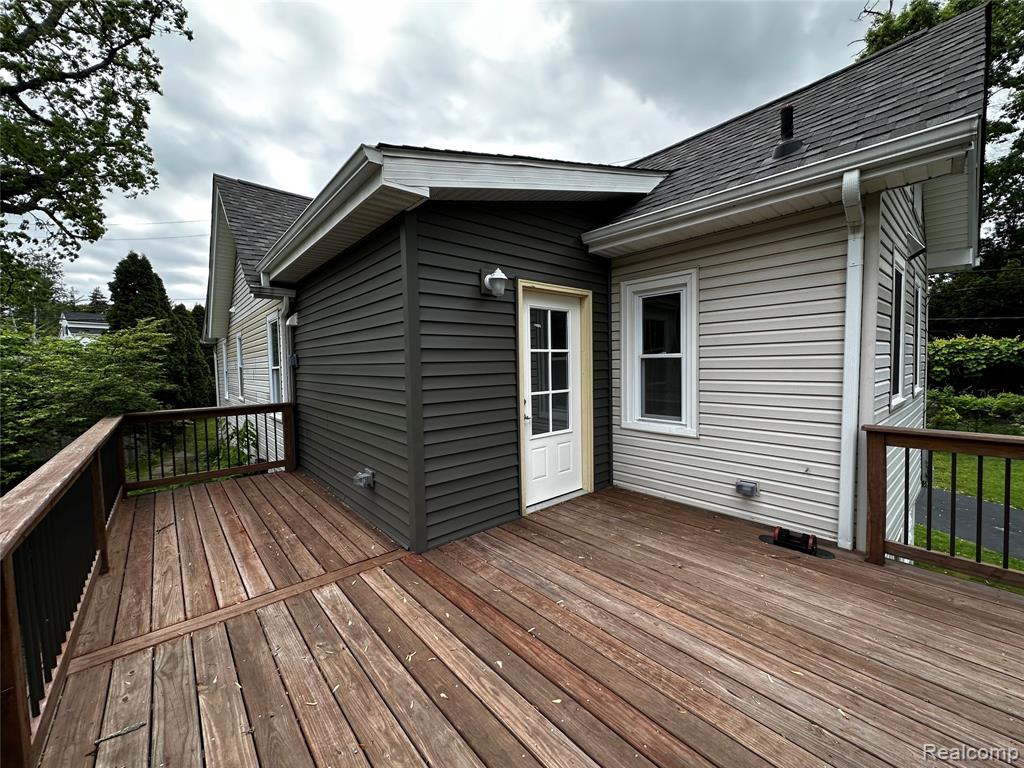 1449 BENVENUE Street, Sylvan Lake, MI 48320 — Photo 25