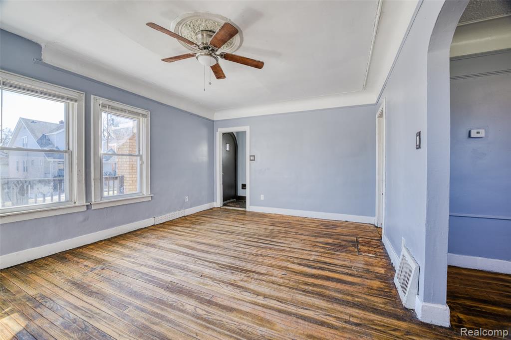 12875 Steel Street, Detroit, MI 48227 — Photo 8