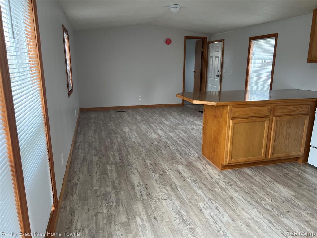 7130 Mapleview Circle, 68, Brown, MI 48416 — Photo 15