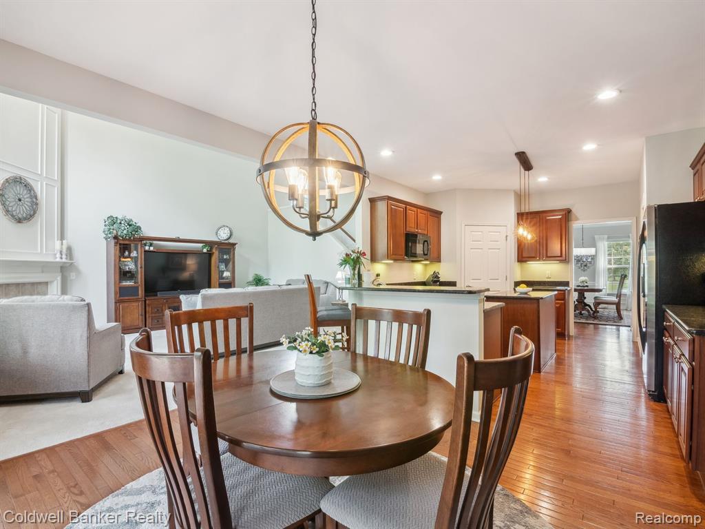 49594 COURTYARD Lane, Canton, MI 48188 — Photo 12