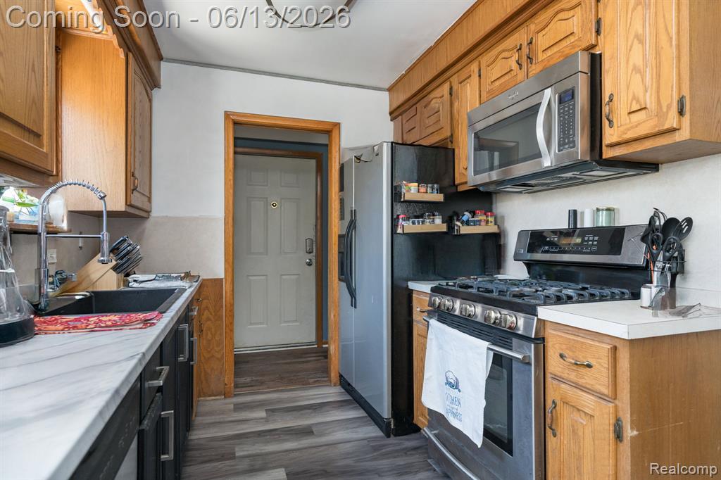 4929 Dudley Street, Dearborn Heights, MI 48125 — Photo 4