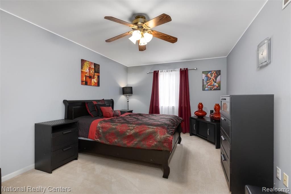 678 Joshua Drive, Highland, MI 48356 — Photo 29