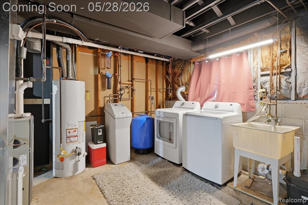142 Mill Street, Ortonville, MI 48462 — Photo 30