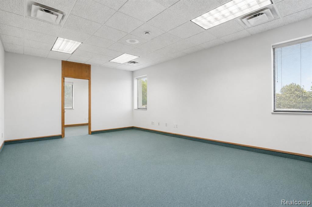 5081 Exchange Drive, Flint, MI 48507 — Photo 18