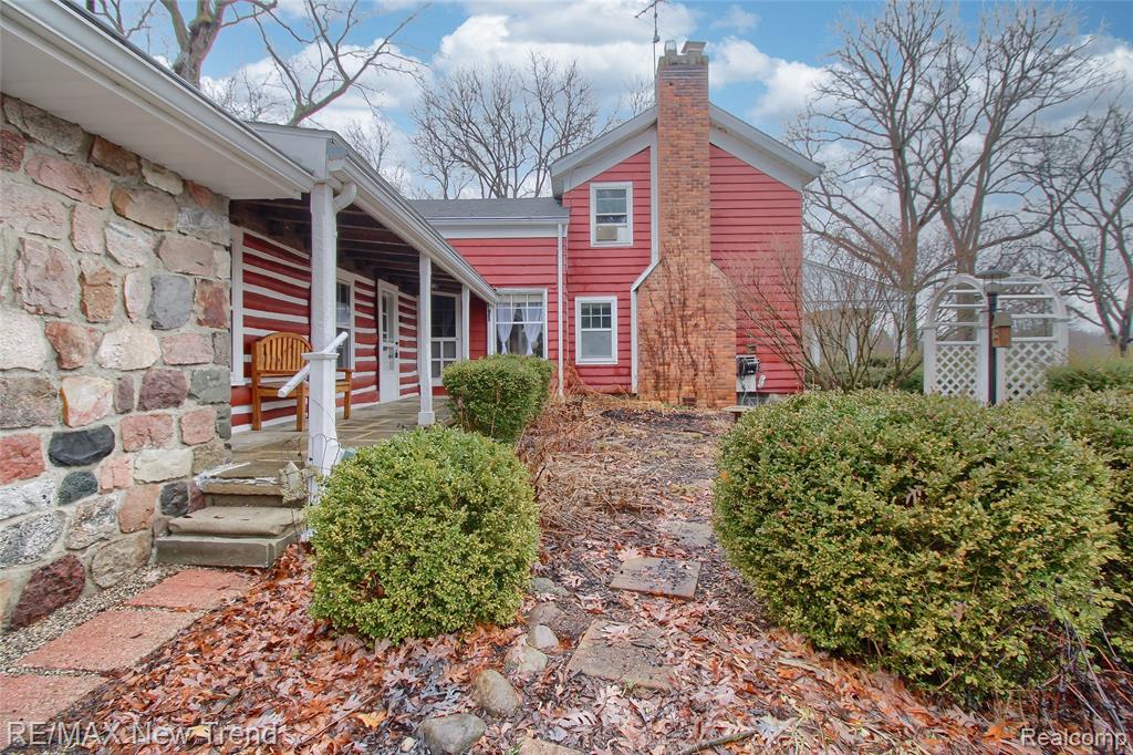 2470 Chilson Road, Howell, MI 48843 — Photo 4