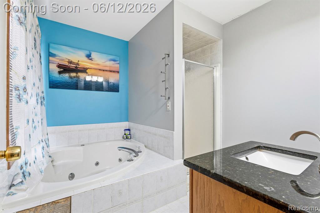 53428 Gregory Drive, Macomb, MI 48042 — Photo 20
