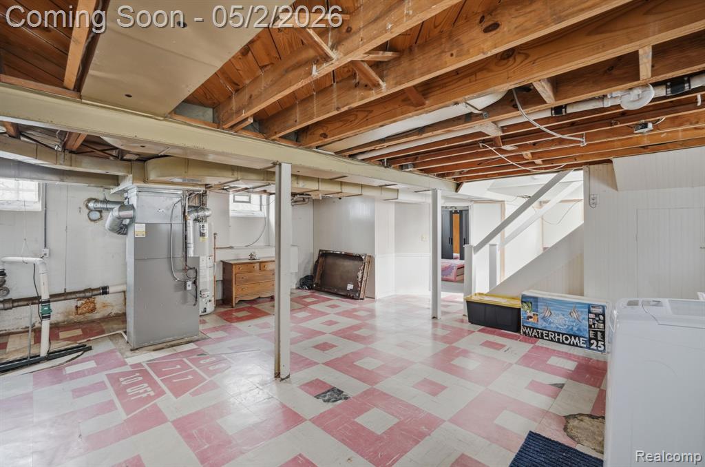 1857 Roslyn Road, Grosse Pointe Woods, MI 48236 — Photo 32