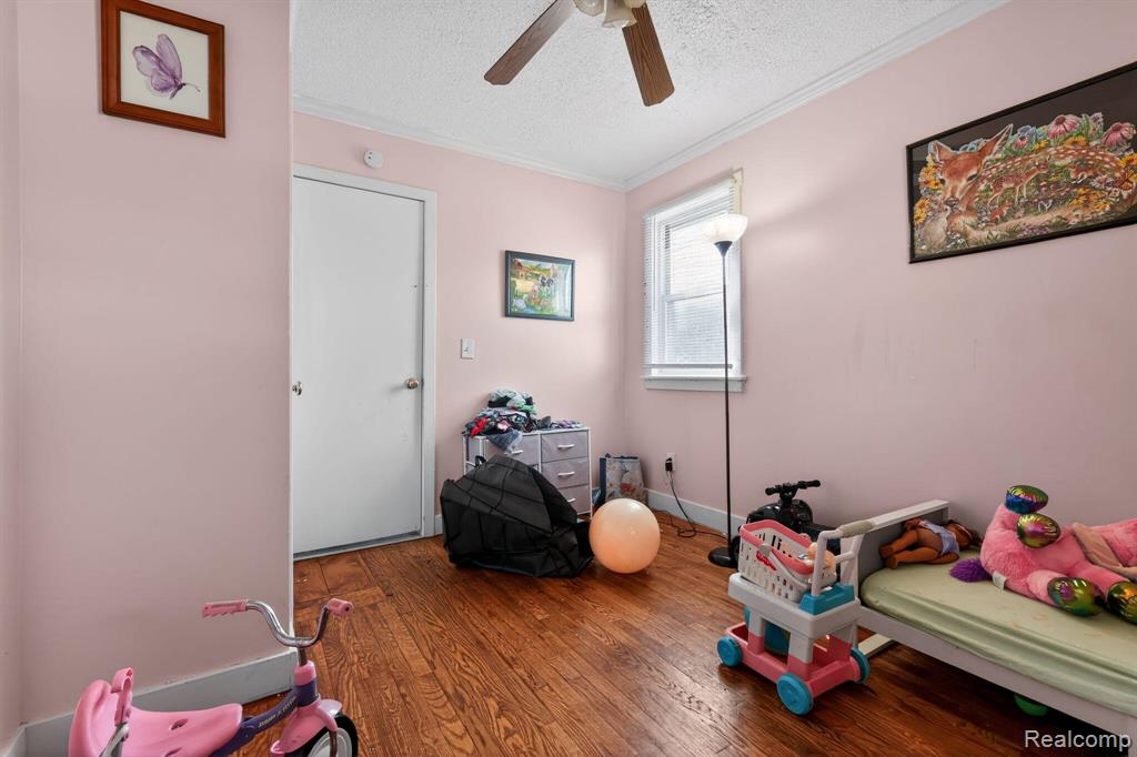 5918 Cardwell Street, Garden City, MI — Photo 5