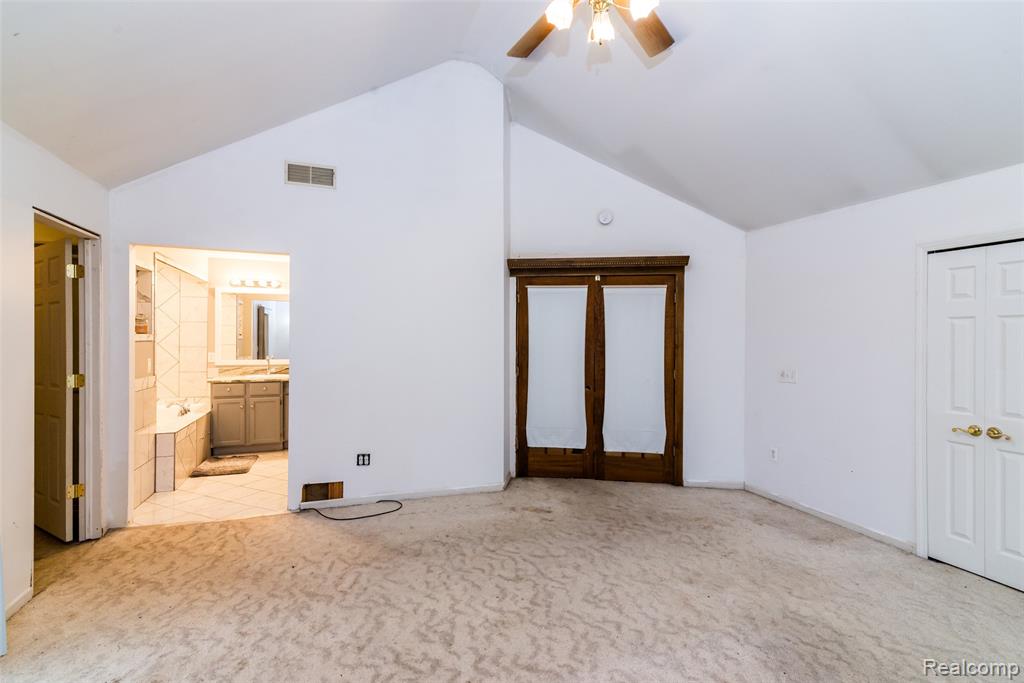 30000 Oakgrove Street, Saint Clair Shores, MI 48082 — Photo 22