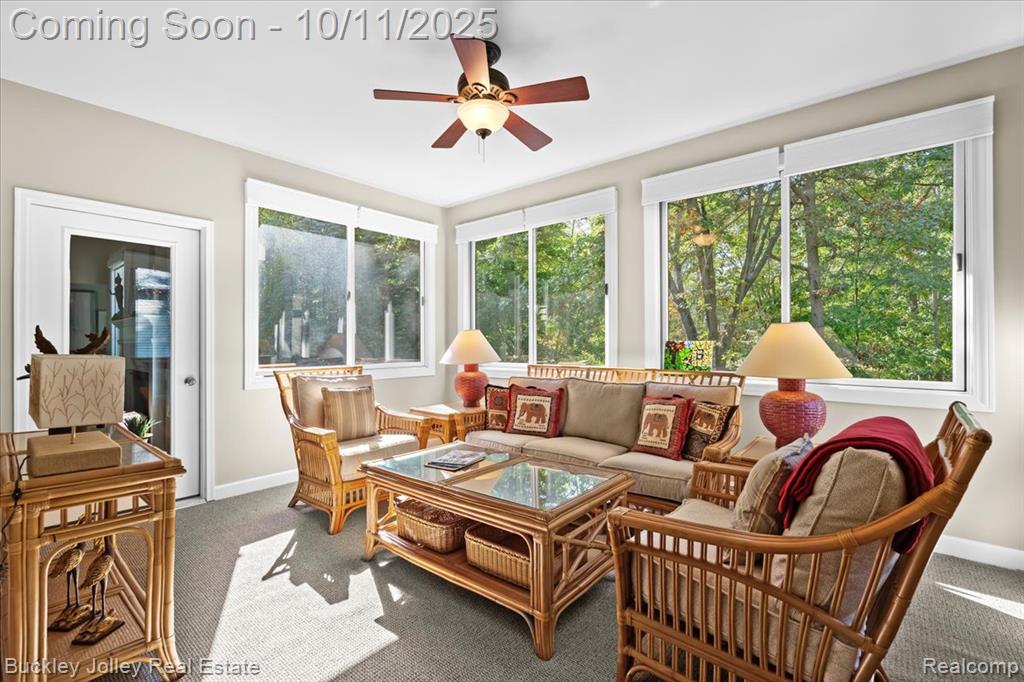 9430 Sheltering Oaks Drive, Brighton, MI 48114 — Photo 9