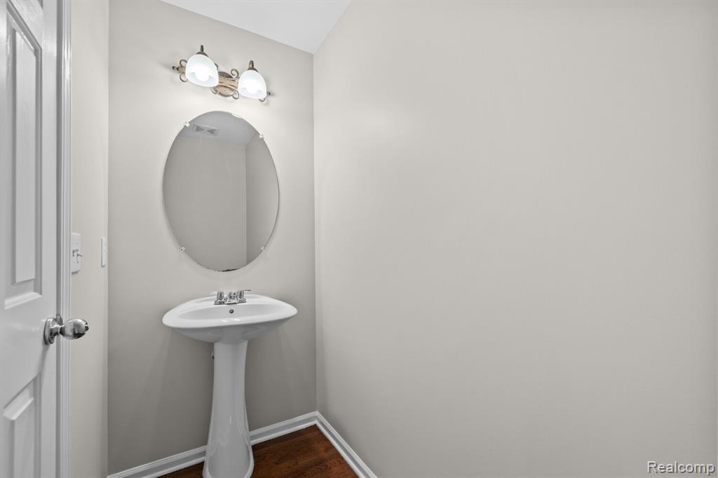 43529 S Timberview Drive, Van Buren, MI 48111 — Photo 13