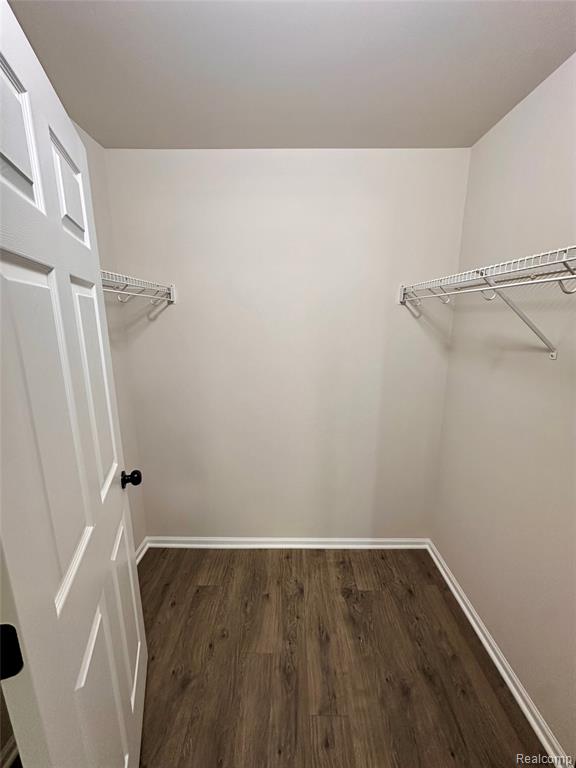 5484 Pine Aires Drive, Sterling Heights, MI 48314 — Photo 21