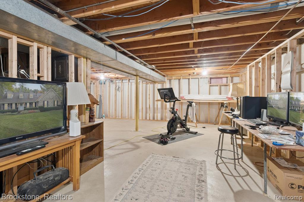 68208 Wingate Drive, Washington, MI 48095 — Photo 23