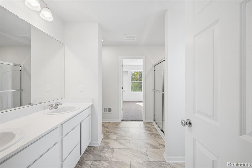 360 Hidden River W, Holly, MI 48442 — Photo 24