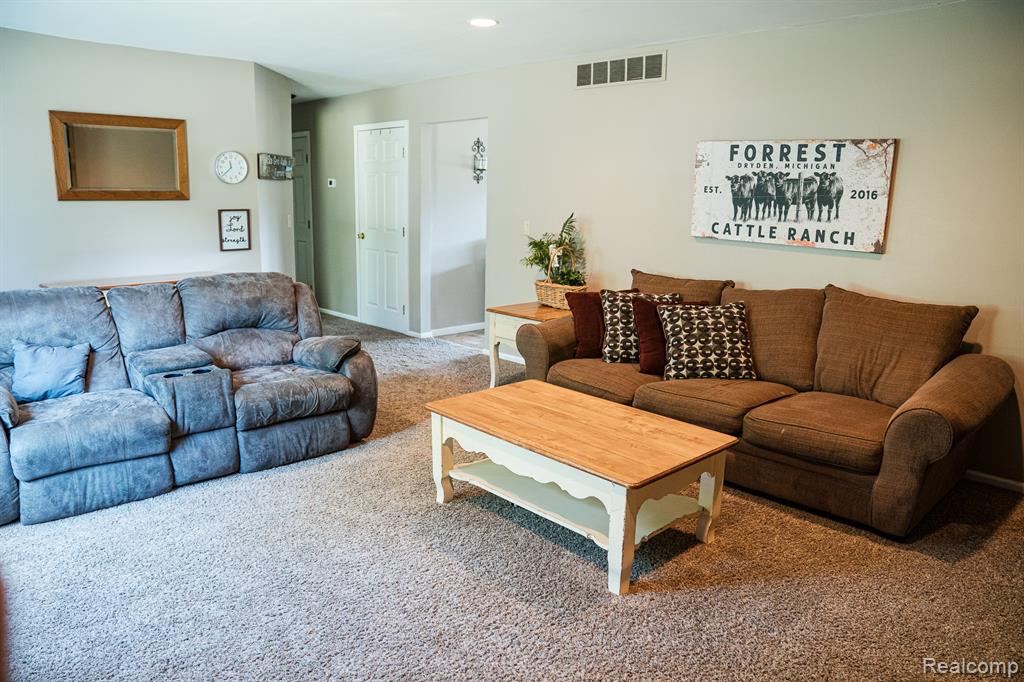 2757 S Lake Pleasant Road, Metamora, MI 48455 — Photo 10