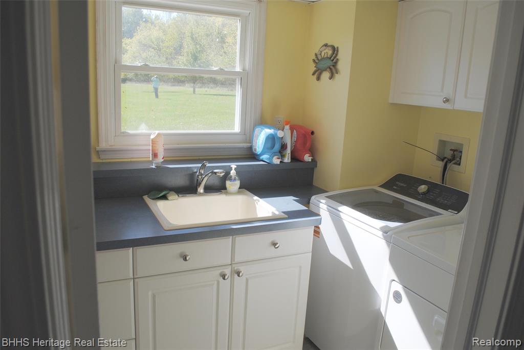 10755 Sober Road, Webberville, MI 48892 — Photo 37