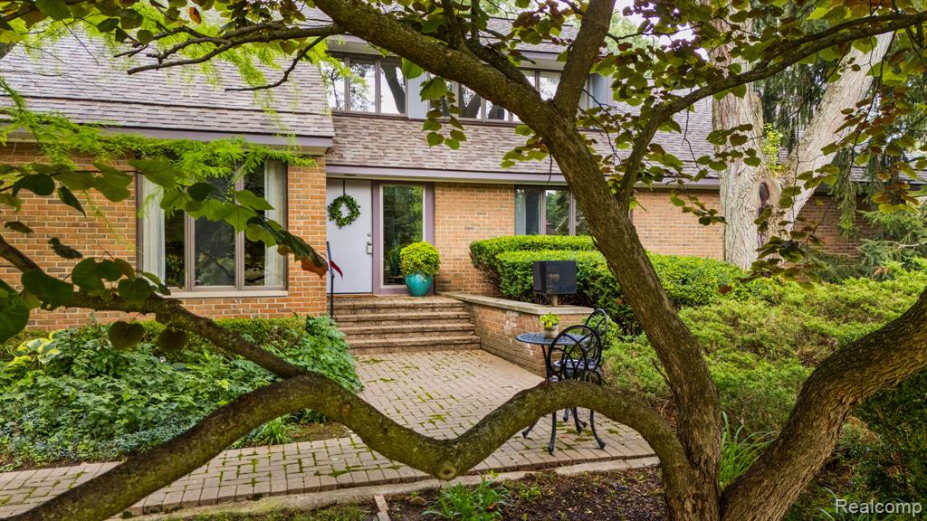 47594 Norton Court, Plymouth, MI 48170 — Photo 6