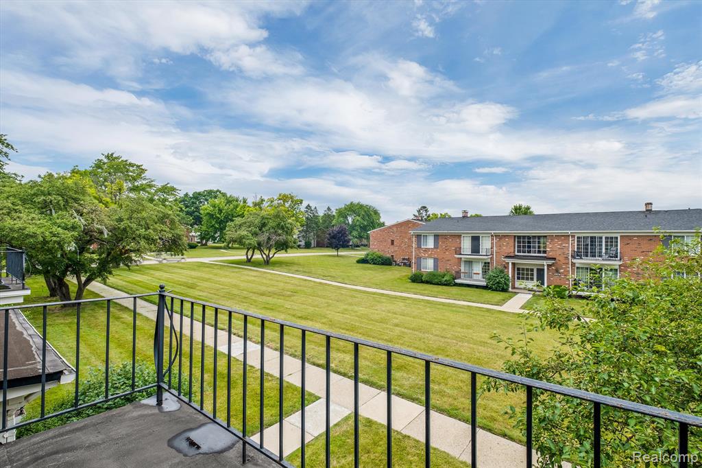 454 Fox Hills N Drive, 5, Bloomfield Hills, MI 48304 — Photo 29