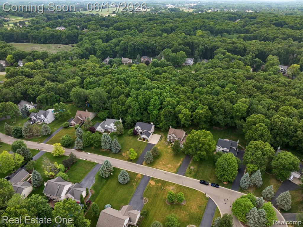 1972 Woodridge Court, Highland, MI — Photo 59