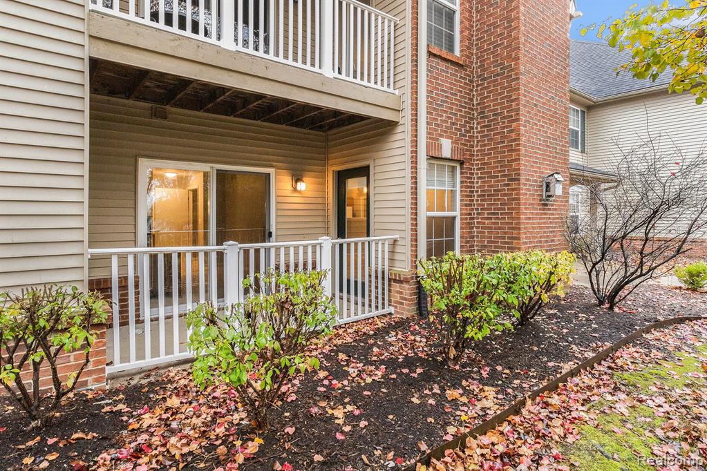 4179 HAMPTON RIDGE Boulevard, Howell, MI 48843 — Photo 3