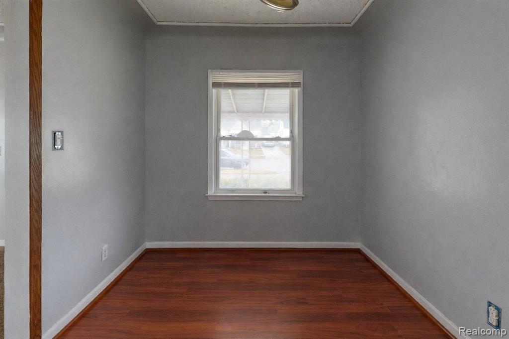 20300 McCormick Street, Detroit, MI 48224 — Photo 8