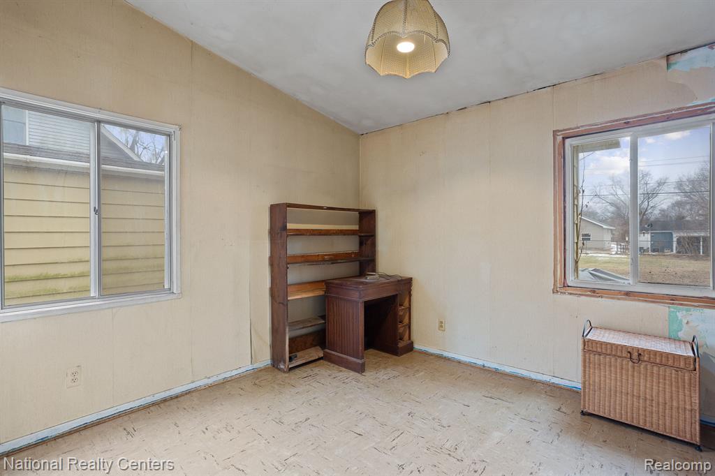 6378 Beth, Brighton, MI 48116 — Photo 19