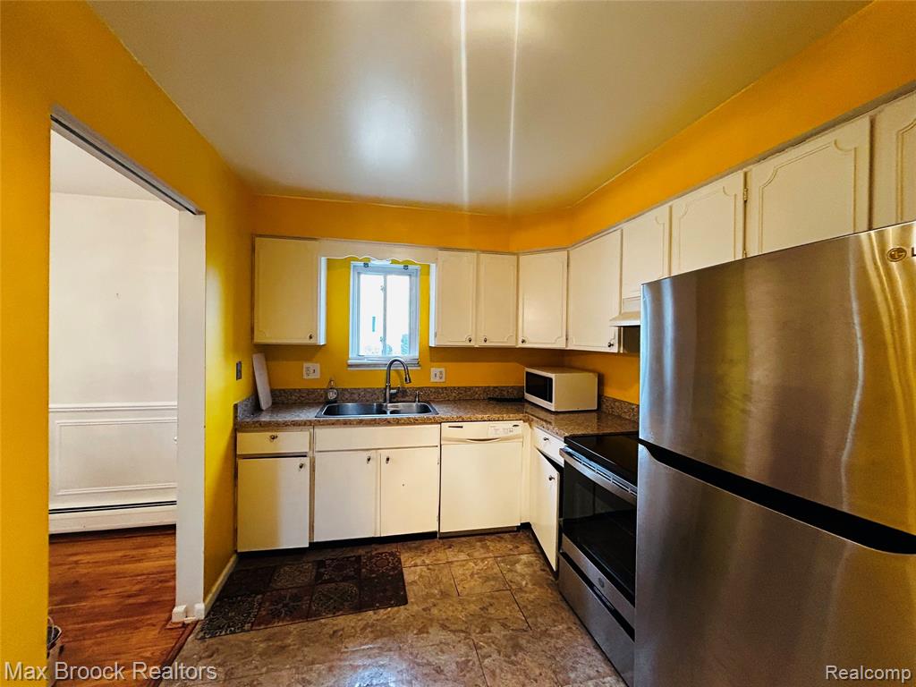 4113 TELEGRAPH Road, Bloomfield Hills, MI 48302 — Photo 11