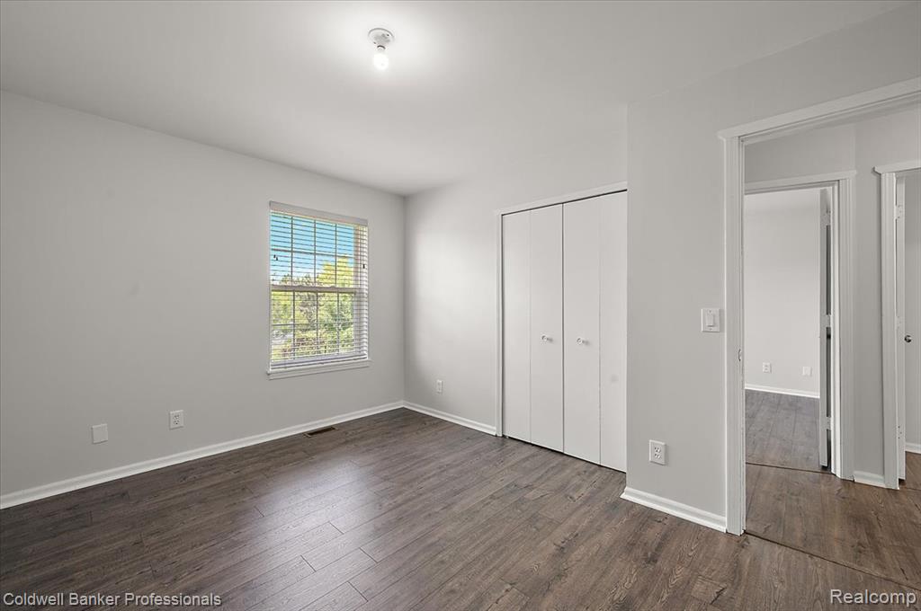 5714 Five Lakes Road, North Branch, MI 48461 — Photo 38
