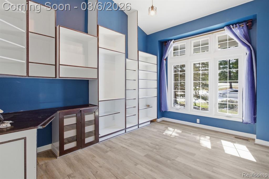 47830 Forest Court, Northville, MI 48168 — Photo 13
