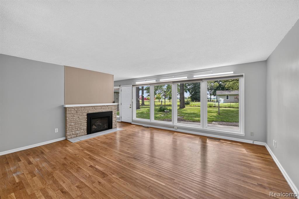 4877 Orchard Lane, Owosso, MI 48867 — Photo 18