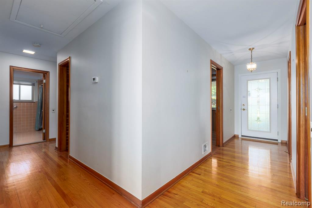 22606 Ardmore Park Drive, Saint Clair Shores, MI 48081 — Photo 14