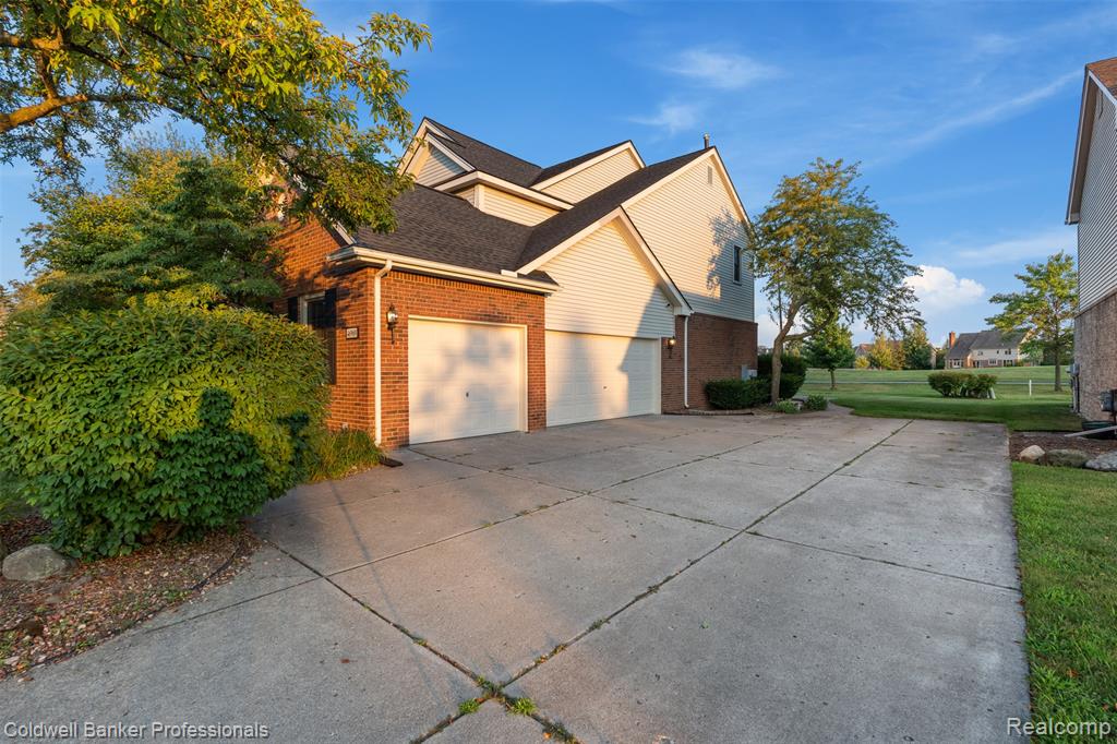 46969 Glastonbury Drive, Canton, MI 48188 — Photo 6