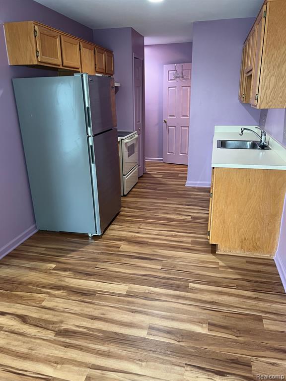 38811 COUNTRY Circle, Farmington Hills, MI 48331 — Photo 5