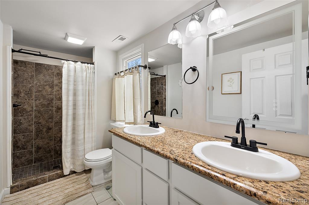 4755 Forest Avenue, Waterford, MI 48328 — Photo 39