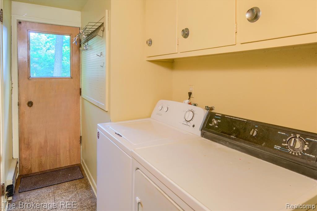 575 Bancroft Street, Imlay City, MI 48444 — Photo 42