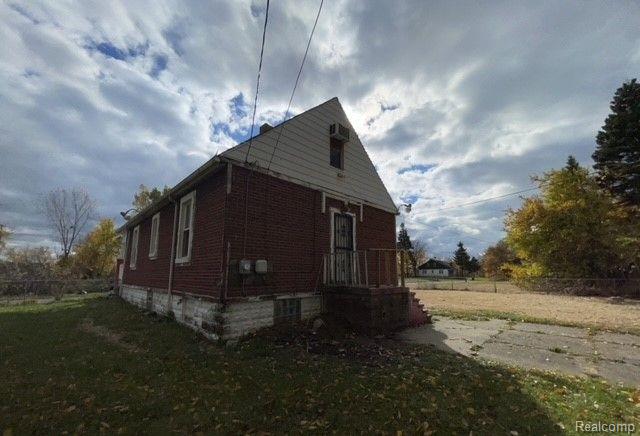 8445 LYFORD Street, Detroit, MI 48234 — Photo 7