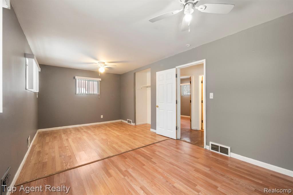 520 Linda Vista Drive, Pontiac, MI 48342 — Photo 21