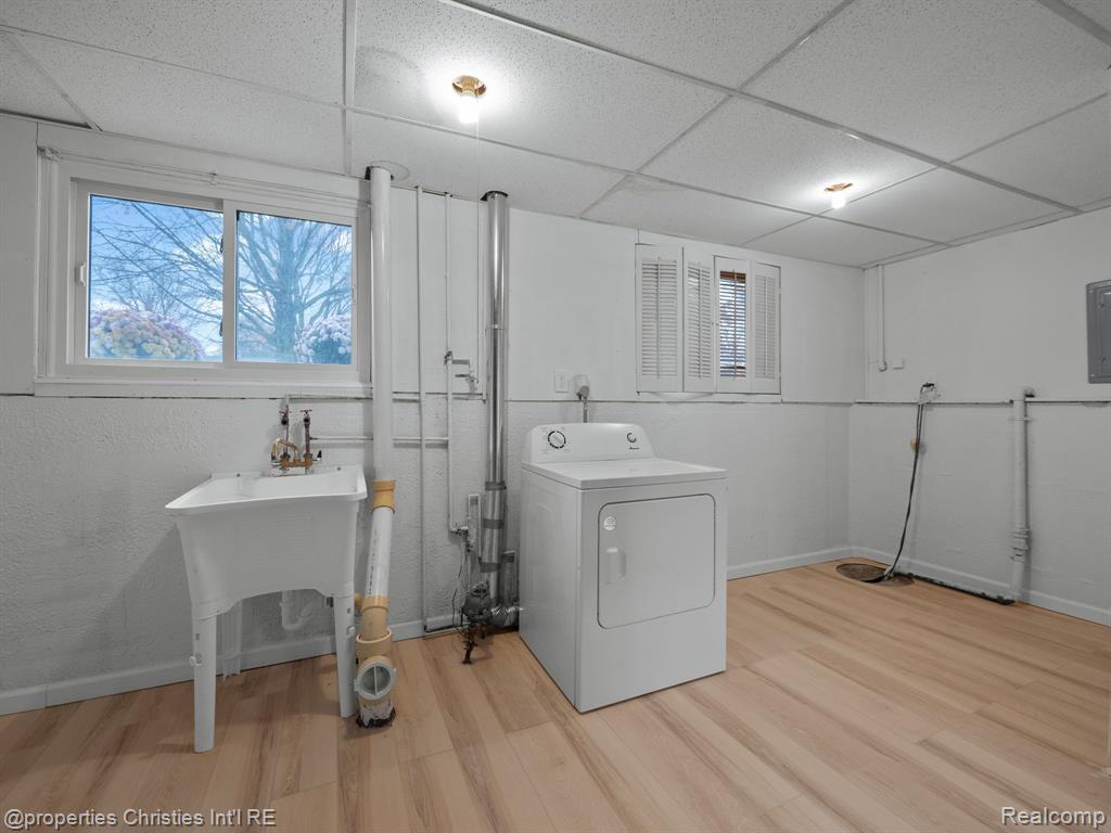 9287 PANAMA Avenue, Ypsilanti, MI 48198 — Photo 18